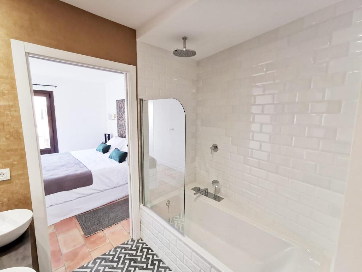 Apartamentos Tres Llaves Palacio De Vela De Los Cobos Úbeda Zewnętrze zdjęcie