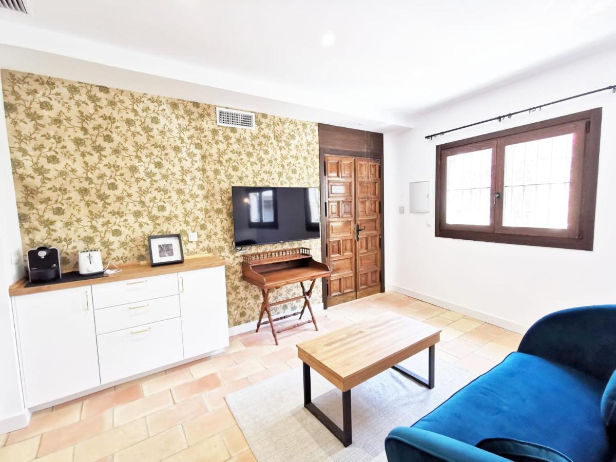 Apartamentos Tres Llaves Palacio De Vela De Los Cobos Úbeda Zewnętrze zdjęcie