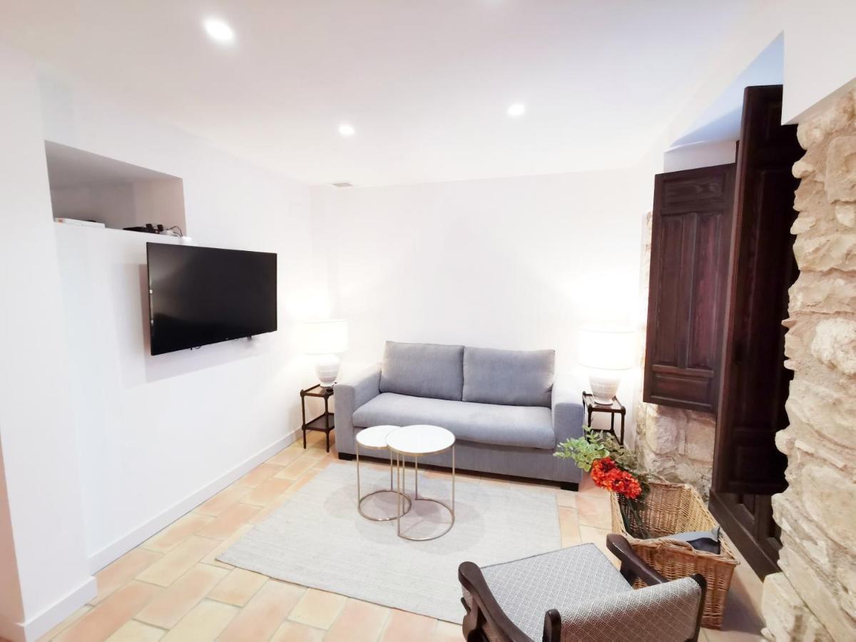 Apartamentos Tres Llaves Palacio De Vela De Los Cobos Úbeda Zewnętrze zdjęcie