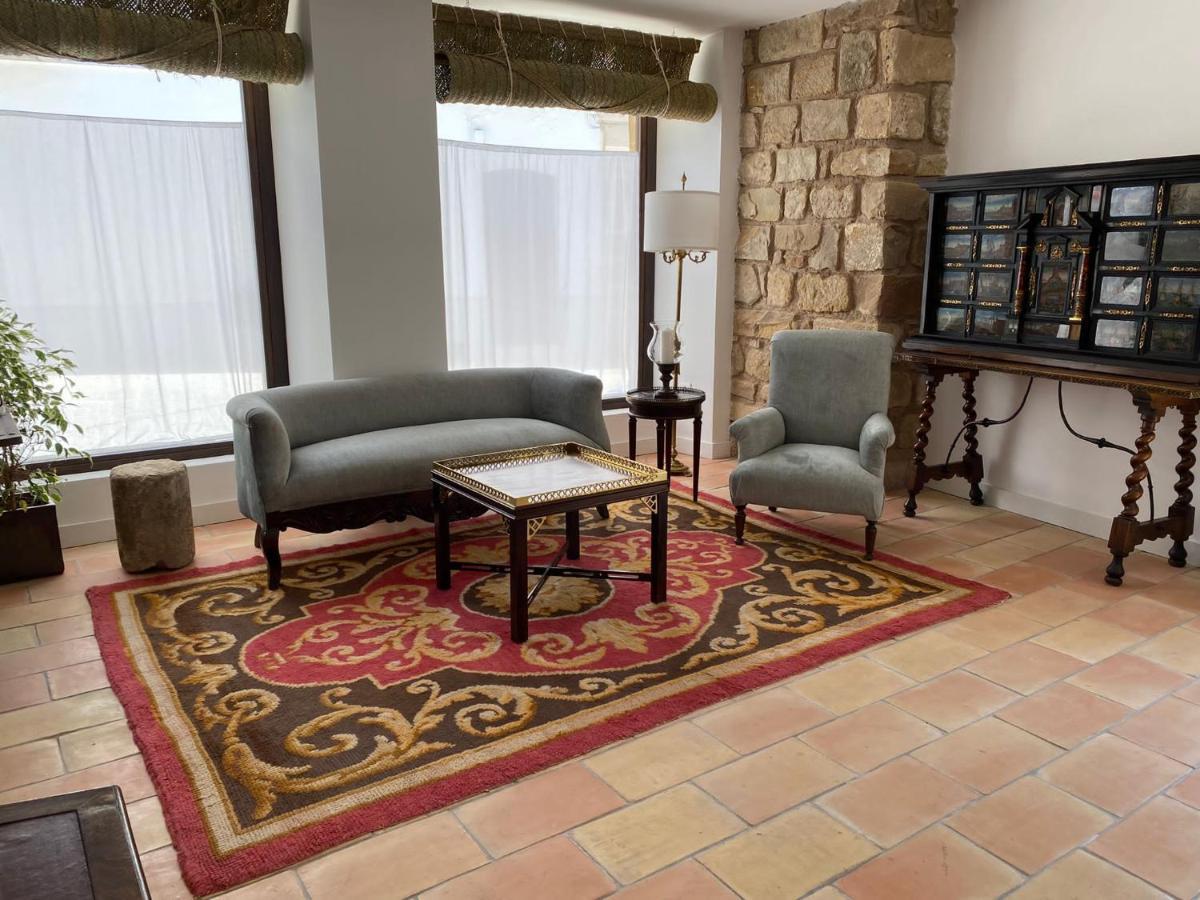 Apartamentos Tres Llaves Palacio De Vela De Los Cobos Úbeda Zewnętrze zdjęcie